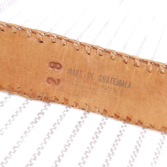 Vintage Guatemalan Embroidered Leather Belt Size 28 Boho Artisan Handmade Artsy - Picture 8 of 8